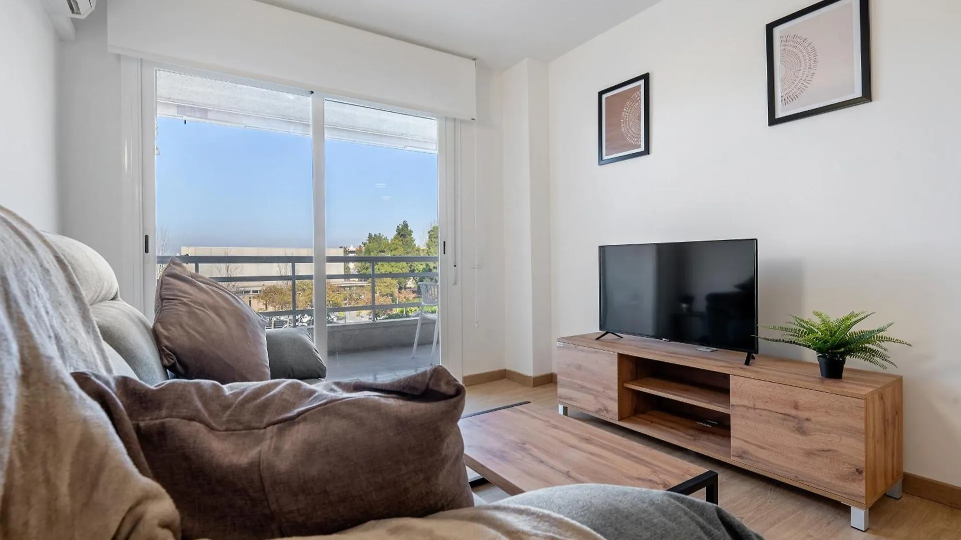 Ferienwohnung Acquamarina II La Pineda 0*,